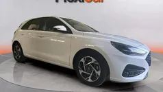 Blanco Usado 2024 Hyundai i30 Berlina | 18.990 € (Precio justo)