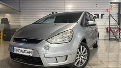 Gris Usado 2007 Ford S-MAX Titanium Monovolumen | 8490 € (Caro)