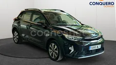 Usado 2023 Kia Stonic SUV | 17.200 € (Precio justo)