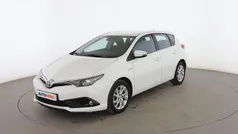 Blanco Usado 2017 Toyota Auris Hybrid Active Utilitario | 14.799 € (Precio justo)