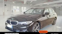 Negro Usado 2021 BMW 330e Familiar | 25.850 € (Super precio)
