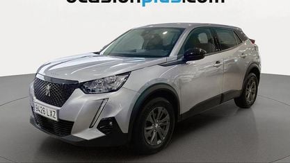 Usado Peugeot 2008 Active 101 CV (74 kW) 2022 Gris SUV