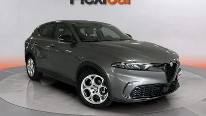 Usado 2023 Alfa Romeo Tonale Sprint SUV | 20.470 € (Super precio)