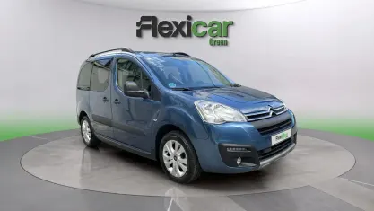 Usado Citroën Berlingo Feel 110 CV (80 kW) 2018 Azul Monovolumen