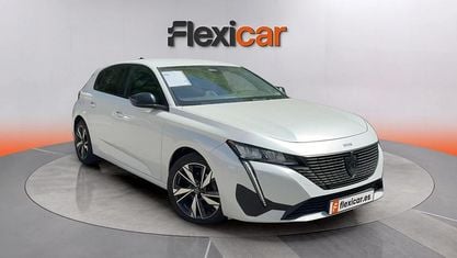 Occasion Peugeot 308 Allure 131 PK (96 kW) 2022 Wit Sedan