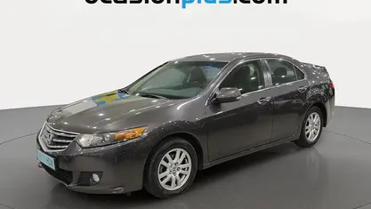 Usado 2011 Honda Accord Elegance Berlina | 11.900 € (Un poco caro)