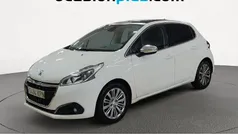 Blanco Usado 2018 Peugeot 208 Allure Utilitario | 8991 € (Precio justo)
