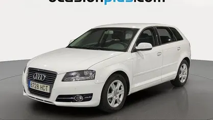 Usado 2011 Audi A3 Sportback Attraction Utilitario | 9300 € (Precio justo)