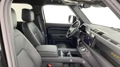 Santorini black Usado 2024 Land Rover Defender SE Dynamic SUV | 86.900 € (Precio justo)
