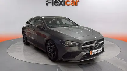 Usado Mercedes CLA200 Shooting Brake 163 CV (119 kW) 2020 Gris Familiar