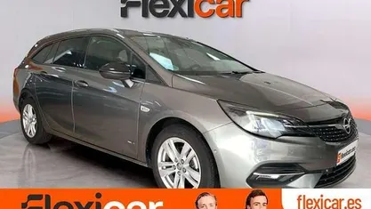 Usado Opel Astra Ultimate 145 CV (106 kW) 2021 Familiar