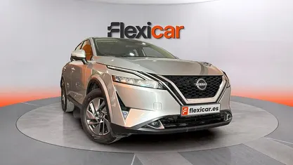 Usado Nissan Qashqai Acenta 158 CV (116 kW) 2023 Gris SUV