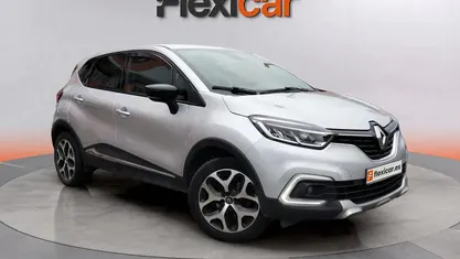 Usado Renault Captur Zen 121 CV (88 kW) 2017 SUV