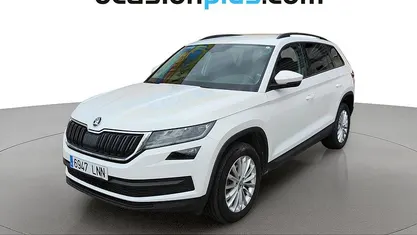 Usado Skoda Kodiaq Ambition 150 CV (110 kW) 2021 Blanco SUV