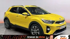 Usado 2017 Kia Stonic SUV | 11.490 € (Super precio)
