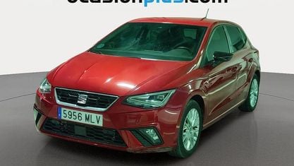 Usado Seat Ibiza FR 110 CV (80 kW) 2023 Rojo Utilitario