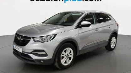Usado Opel Grandland X Selective 131 CV (96 kW) 2019 Gris plata SUV