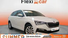 Blanco Usado 2023 Skoda Scala Ambition Utilitario | 16.990 € (Buen precio)