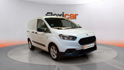 Usado Ford Transit Trend 101 CV (74 kW) 2022 Blanco Van