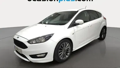 Usado 2017 Ford Focus ST-Line Utilitario | 10.176 € (Precio justo)