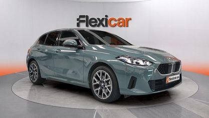 Usado BMW 118 150 CV (110 kW) 2025 Gris Utilitario