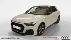 Blanco Usado 2024 Audi A1 Sportback Black Edition Utilitario | 25.800 € (Precio justo)