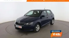 Azul Usado 2018 Skoda Fabia Ambition Utilitario | 10.699 € (Buen precio)