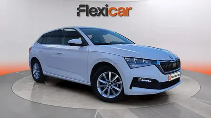 Usado Skoda Scala 110 CV (80 kW) 2022 Utilitario