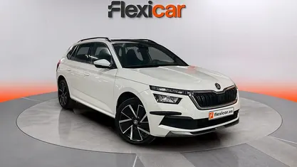 Usado Skoda Kamiq Sport 110 CV (80 kW) 2021 SUV