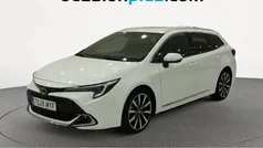 Usado 2025 Toyota Corolla Style Monovolumen | 27.182 € (Precio justo)