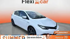 Blanco Usado 2018 Toyota Auris Hybrid Edition Berlina | 16.990 € (Precio justo)