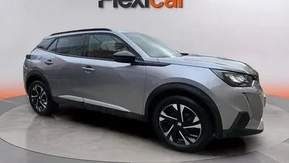 Usado Peugeot 2008 Allure 101 CV (74 kW) 2022 SUV