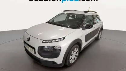 Usado Citroën C4 Cactus Feel 82 CV (60 kW) 2018 Blanco Utilitario