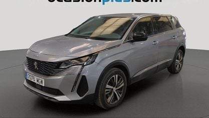 Używany Peugeot 5008 Allure 131 KM (96 kW) 2023 Szary SUV