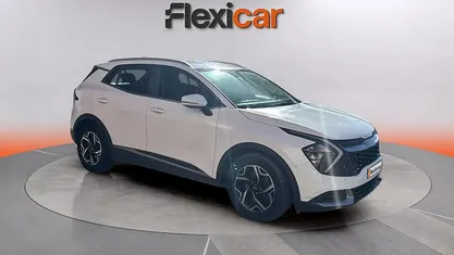 Usado Kia Sportage 116 CV (85 kW) 2023 Blanco SUV
