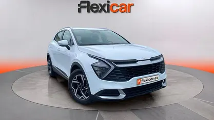 Usado Kia Sportage 136 CV (100 kW) 2023 Blanco SUV
