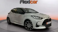 Blanco Usado 2022 Toyota Yaris Hybrid Sport Berlina | 19.890 € (Buen precio)