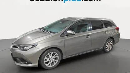 Gris Usado 2017 Toyota Auris Active Familiar | 14.343 € (Precio justo)
