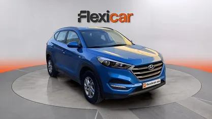 Usado Hyundai Tucson 132 CV (97 kW) 2018 Azul SUV