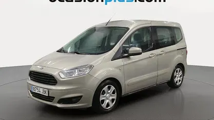 Usado Ford Tourneo Courier Trend 100 HP (73 kW) 2014 Cinzento Monovolume