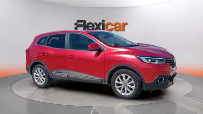 Usado Renault Kadjar LIMITED 131 CV (96 kW) 2018 Rojo SUV