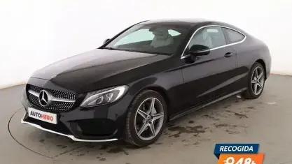 Usado Mercedes C200 AMG line 185 CV (136 kW) 2018 Negro Coupe