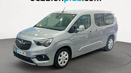 Usado Opel Combo Life Selective 102 HP (75 kW) 2019 Cinzento Monovolume