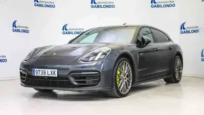 Usado Porsche Panamera 4 Platinum Edition 462 CV (339 kW) 2022 Gris Berlina