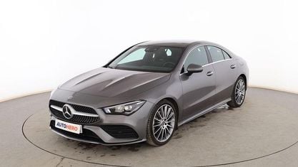 Usado Mercedes CLA220 AMG line 190 CV (139 kW) 2021 Gris Berlina