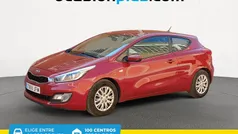 Rojo Usado 2015 Kia Ceed Utilitario | 9990 € (Precio justo)
