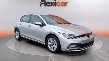 Usado VW Golf VIII 110 CV (80 kW) 2022 Gris Utilitario