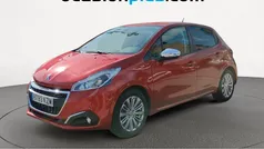 Rojo Usado 2019 Peugeot 208 Signature Sky Utilitario | 9364 € (Precio justo)
