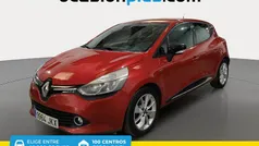 Rojo Usado 2015 Renault Clio IV LIMITED Utilitario | 9300 € (Precio justo)