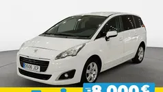 Blanco Usado 2015 Peugeot 5008 Active Monovolumen | 10.990 € (Precio justo)